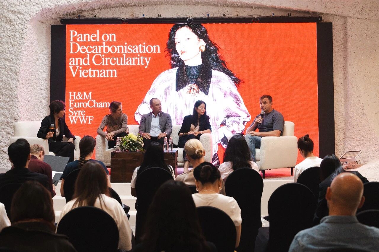 H&M越南脱碳与循环经济专题讨论会现场