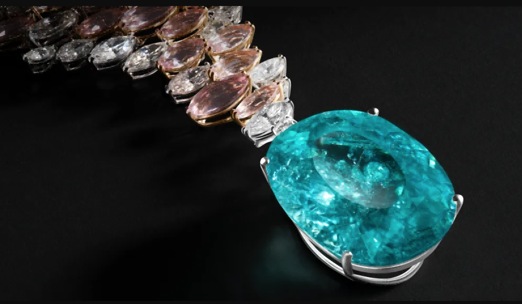 DAMIANI玳美雅璀璨呈献ODE ALL’ITALIA高级珠宝系列，倾心描摹意大利地标胜景所承载的情感意蕴与感官魅力，深情咏赞这方瑰丽国度的绮彩风华