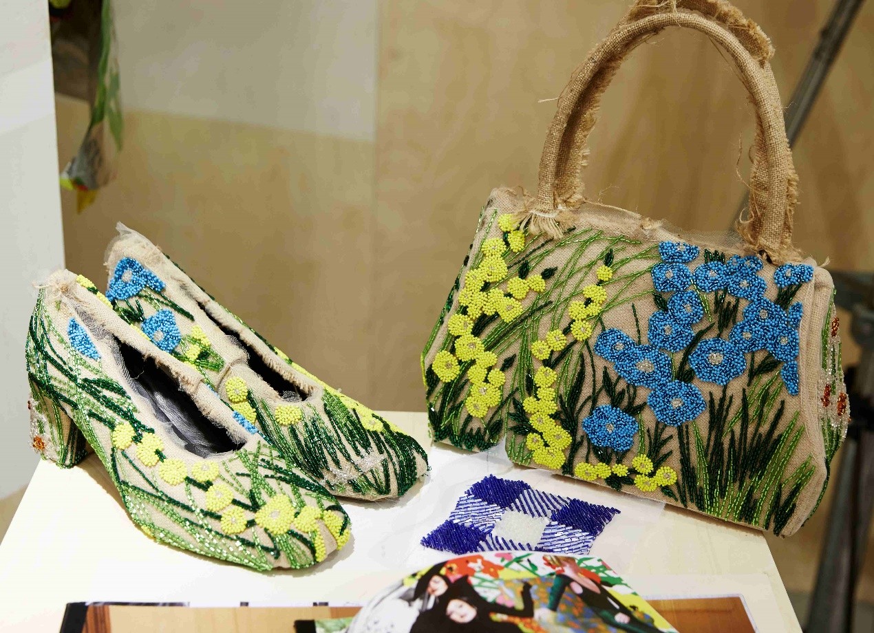 H&M设计大奖得主Richard Quinn 2017年与H&M发布的合作系列