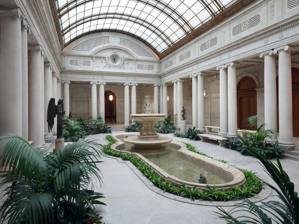 纽约市弗里克收藏馆（The Frick Collection）