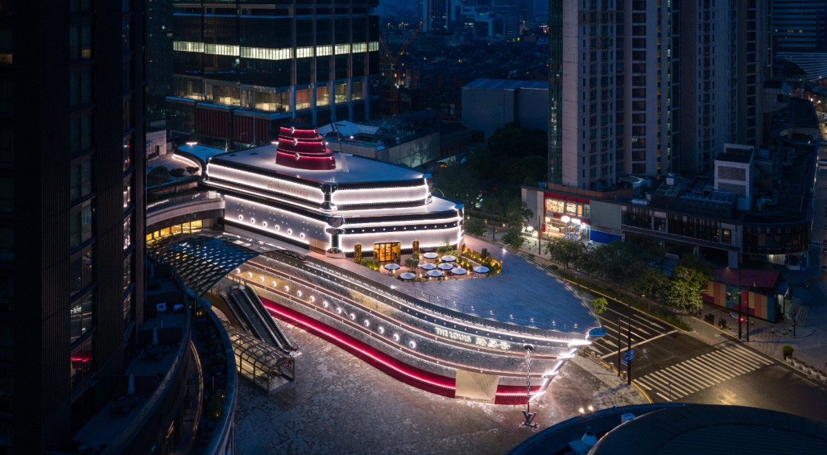 “路易号”开放后迅速走红,带动兴业太古汇客流增至平日三倍 “路易号”开放后迅速走红,带动兴业太古汇客流增至平日三倍
