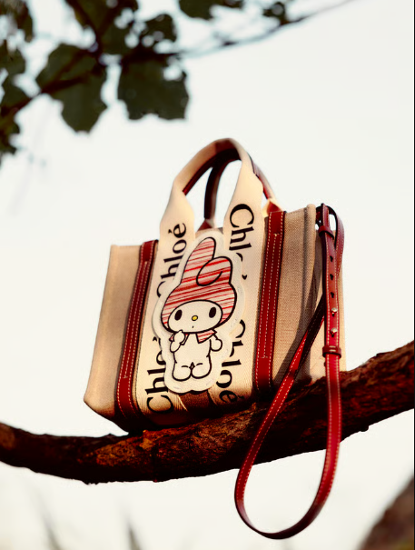 Chloé联名Hello Kitty推出包袋系列 Chloé联名Hello Kitty推出包袋系列