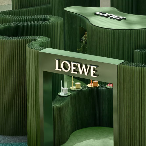 LOEWE缺席1月男装周