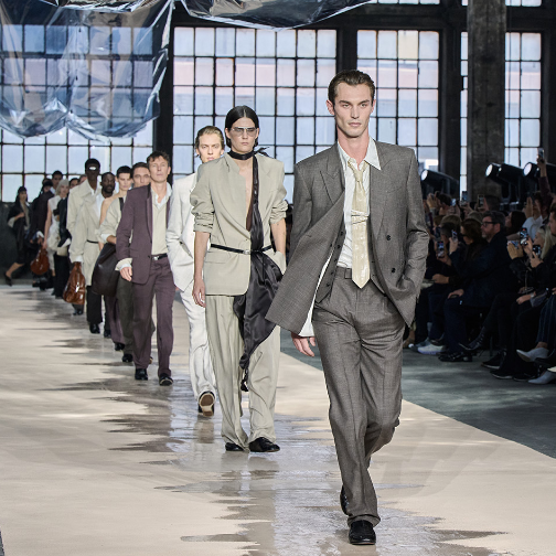 为什么Hugo Boss“选择”卖给英国资本？