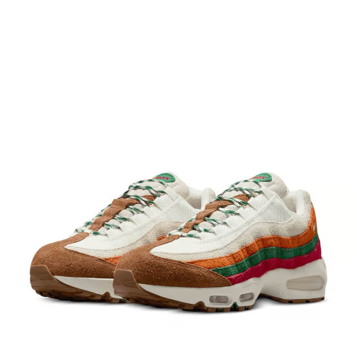 7-Eleven起诉Nike，称其Air Max使用类似Slurpee制造商品牌配色