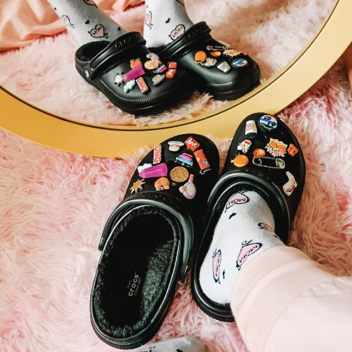 Crocs 与澳大利亚的 Mosaic 达成商标纠纷和解