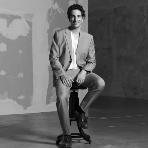 Prada首席营销官Lorenzo Bertelli:关于奢侈品的昨天、今天与明天