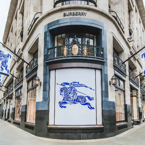 Burberry与EssilorLuxottica续签十年长约