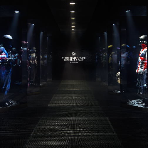 MONCLER GRENOBLE特别呈献 “超越巅峰”主题展