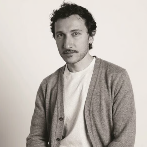 Etro创意总监Marco De Vincenzo卸任