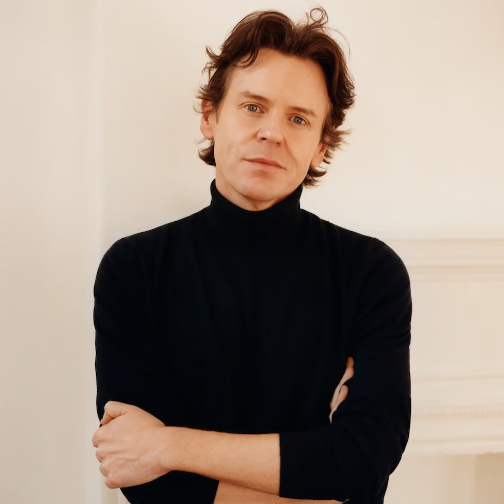 Christopher Kane将领衔Mulberry重启成衣战略