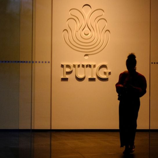 西班牙美妆巨头Puig顶住零售逆风，维持业绩预期