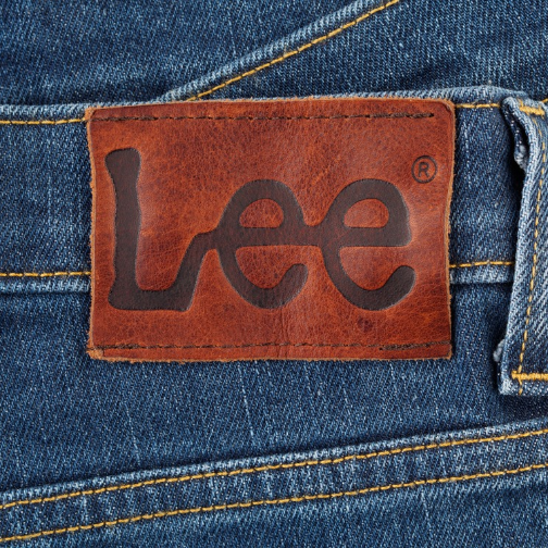 Authentic Brands Group将收购Lee