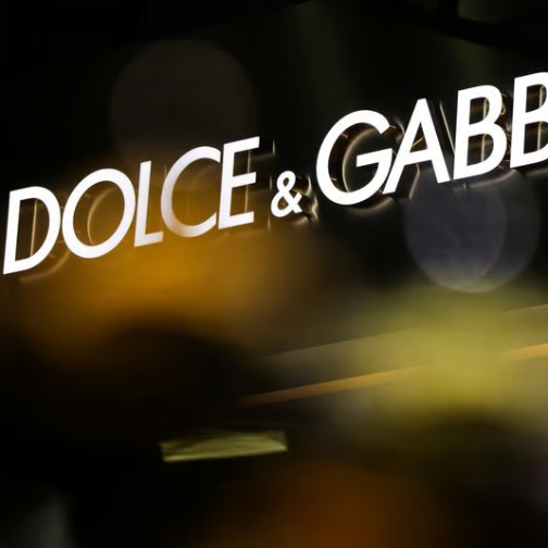 Dolce & Gabbana财年经营亏损，与银行达成债务条款豁免协议