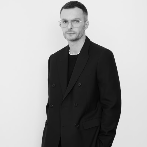 Kris Van Assche时隔11年重启个人品牌